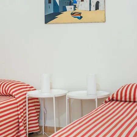 Residenza La Cicala דירה *